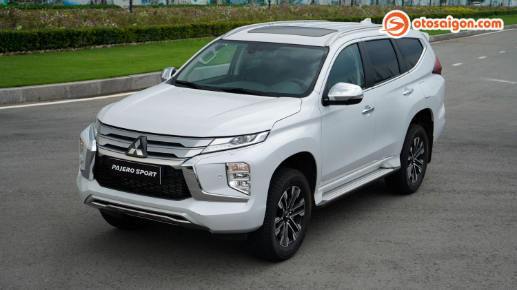 Mitsubishi Pajero Sport 2020 ra mắt tại Việt Nam: giá từ 1,11 tỷ đồng, cạnh tranh bằng trang bị và vận hành