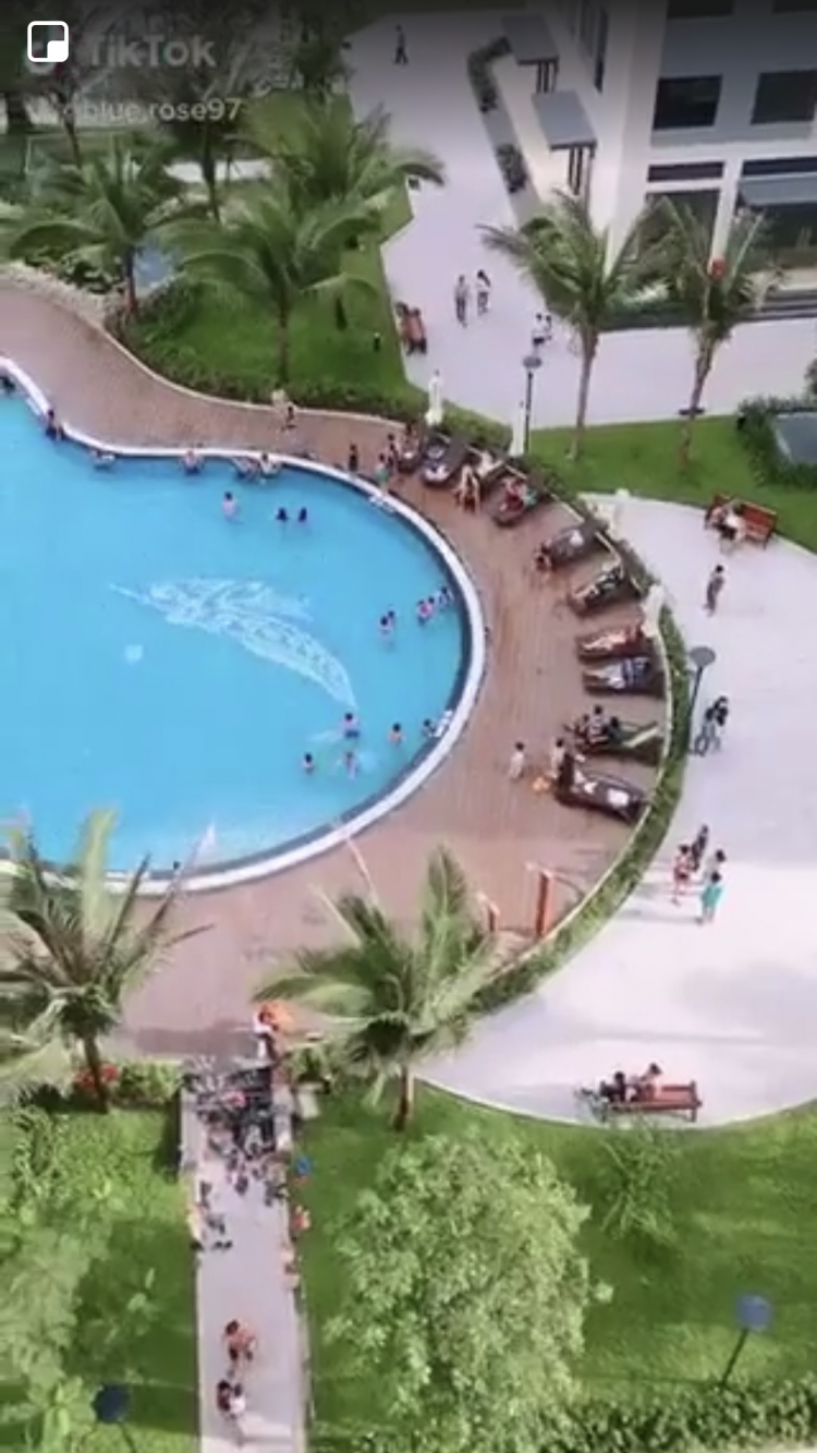 VINHOMES GRAND PARK QUẬN 9 LÀ CÁI “BẪY GẤU” CHO NHỮNG KHÁCH YÊU MÀU HỒNG! VINHOMES GRAND PARK QUẬN 9 LÀ CÁI “BẪY GẤU” CHO NHỮNG KHÁCH YÊU MÀU HỒNG!