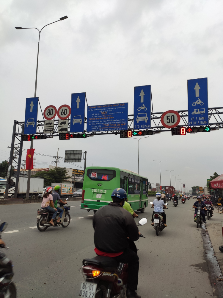 Cấm đỗ xe trên nhiều tuyến đường ở quận 12 Cấm đỗ xe trên nhiều tuyến đường ở quận 12