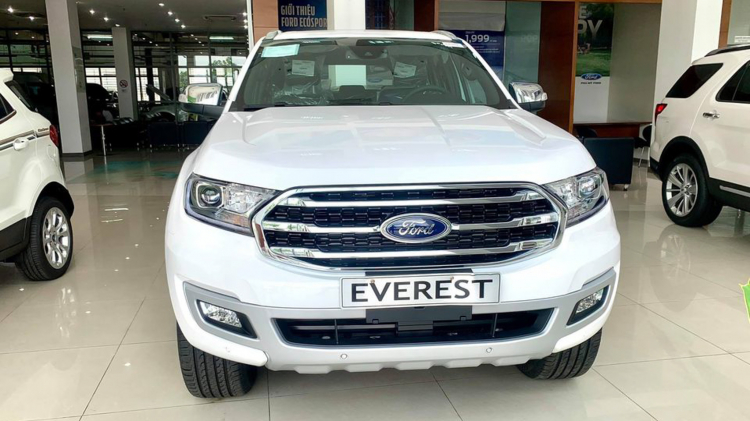 So sánh Mitsubishi Pajero Sport và Ford Everest: chọn SUV máy dầu cao cấp nào trong tầm giá 1,4 tỷ?