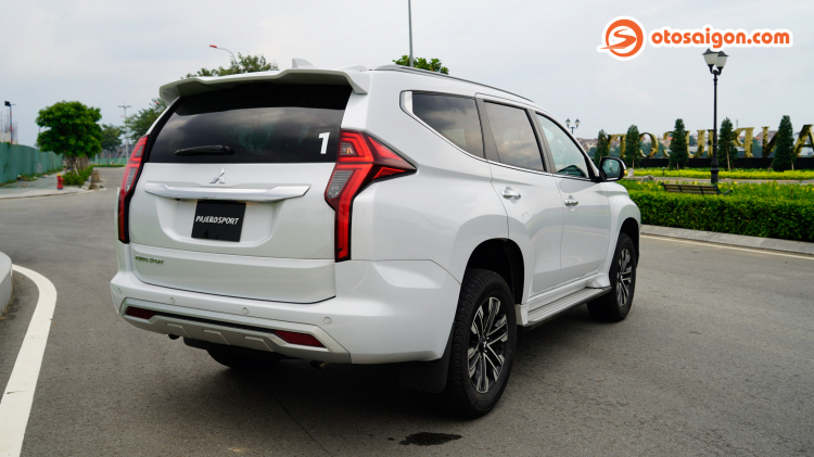 So sánh Mitsubishi Pajero Sport và Ford Everest: chọn SUV máy dầu cao cấp nào trong tầm giá 1,4 tỷ? So sánh Mitsubishi Pajero Sport và Ford Everest: chọn SUV máy dầu cao cấp nào trong tầm giá 1,4 tỷ?