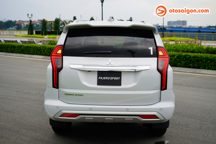 So sánh Mitsubishi Pajero Sport và Ford Everest: chọn SUV máy dầu cao cấp nào trong tầm giá 1,4 tỷ? So sánh Mitsubishi Pajero Sport và Ford Everest: chọn SUV máy dầu cao cấp nào trong tầm giá 1,4 tỷ?
