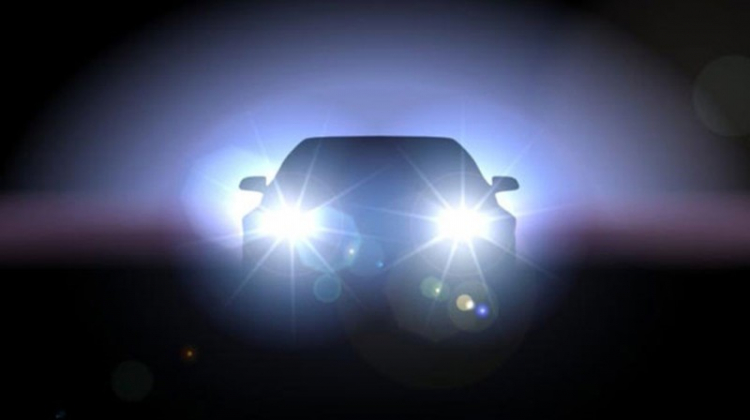 Phân biệt và hướng dẫn sử dụng các loại đèn trên xe ô tô cho người mới