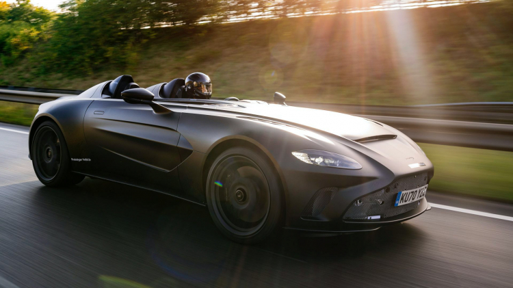 Aston Martin V12 Speedster lần đầu lộ diện trên đường thử: siêu xe giới hạn 88 chiếc