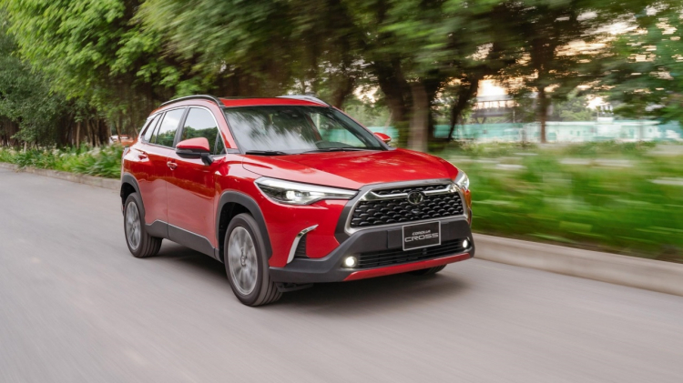 Vừa ra mắt, Kia Seltos và Toyota Corolla Cross lập tức bán chạy, doanh số hơn 1.000 xe Vừa ra mắt, Kia Seltos và Toyota Corolla Cross lập tức bán chạy, doanh số hơn 1.000 xe