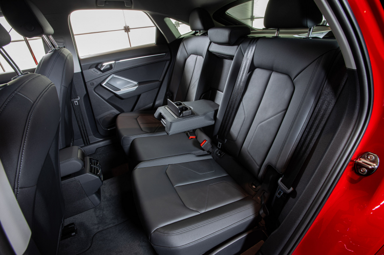 Audi Q3 Sportback 35 TFSI ra mắt tại Việt Nam: Crossover-Coupe cho khách hàng trẻ
