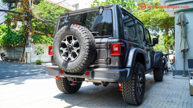 Jeep Wrangler phiên bản Unlimited Rubicon tìm chủ mới với giá hơn 3,6 tỷ đồng