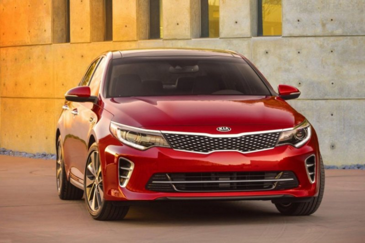 Nhìn cận cảnh Kia Optima 2016 vừa ra mắt tại New York