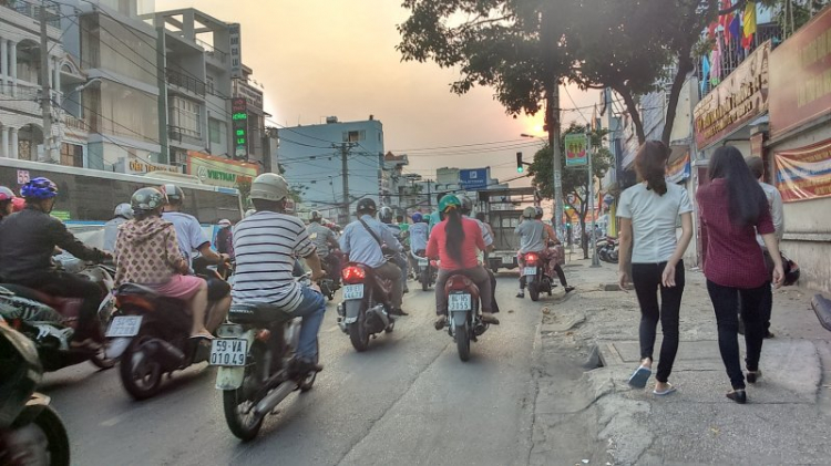 XE CỦA XXX VI PHẠM NHƯ VẬY CÓ BỊ PHẠT NHƯ DÂN KHÔNG? XE CỦA XXX VI PHẠM NHƯ VẬY CÓ BỊ PHẠT NHƯ DÂN KHÔNG?
