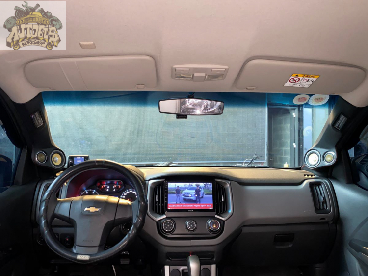 Độ âm thanh cho bán tải với hệ thống loa 3-Way và sub hơi - Chevrolet Colorado
