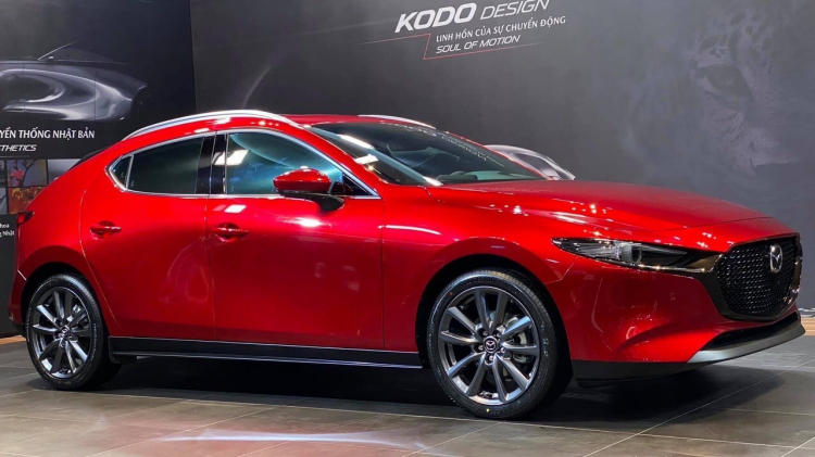 Cần các bác tư vấn Mazda 3 Sport Premium