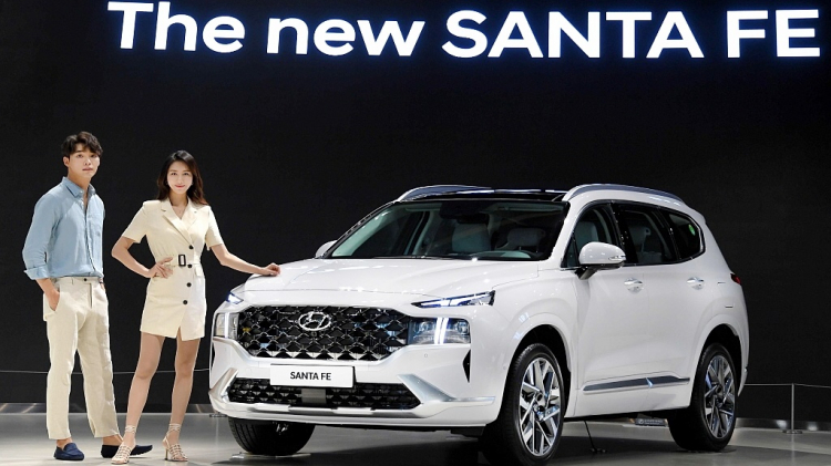 Hyundai SantaFe facelift 2021 bao giờ thì về Việt Nam?