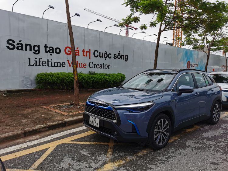 Toyota Corolla Cross mới