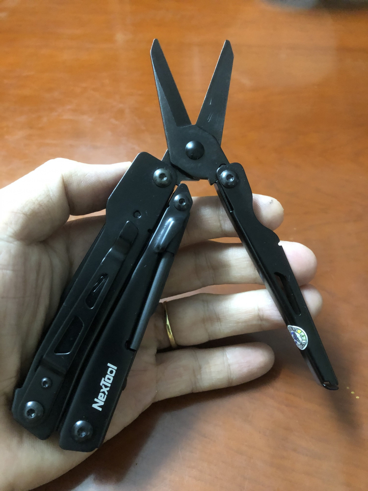 Review dao leatherman sau mấy tháng