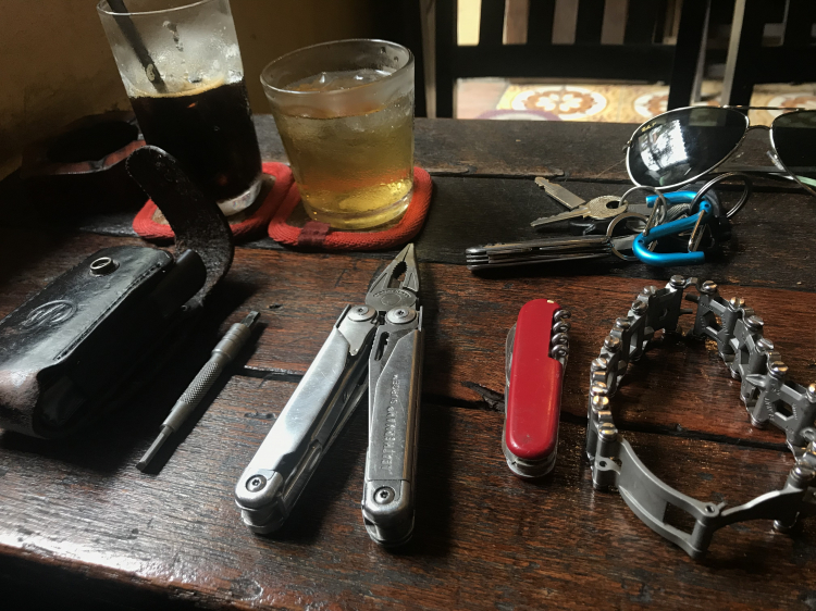 Review dao leatherman sau mấy tháng