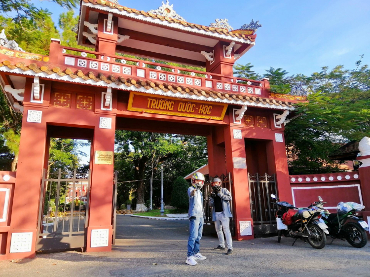 Chuyến độc hành bằng xe máy qua 23 tỉnh thành Chuyến độc hành bằng xe máy qua 23 tỉnh thành