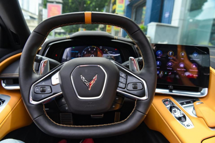 Chevrolet Corvette (C8) thế hệ mới đầu tiên về Việt Nam
