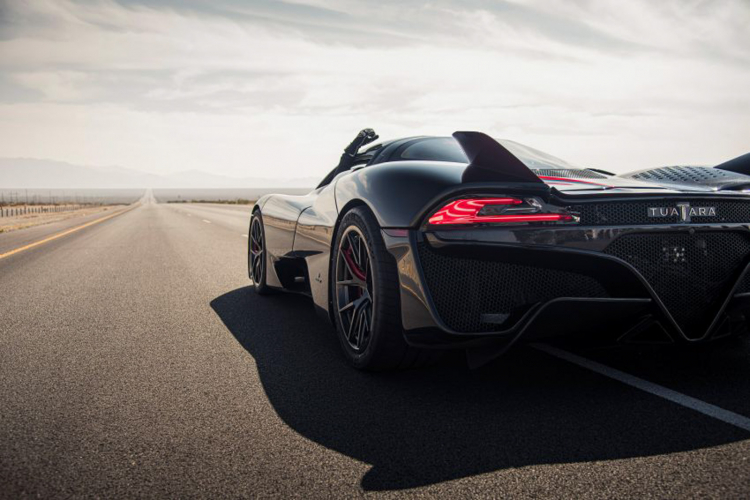 SSC Tuatara lập kỷ lục tốc độ 532 km/h: trở thành siêu xe thương mại nhanh nhất thế giới SSC Tuatara lập kỷ lục tốc độ 532 km/h: trở thành siêu xe thương mại nhanh nhất thế giới