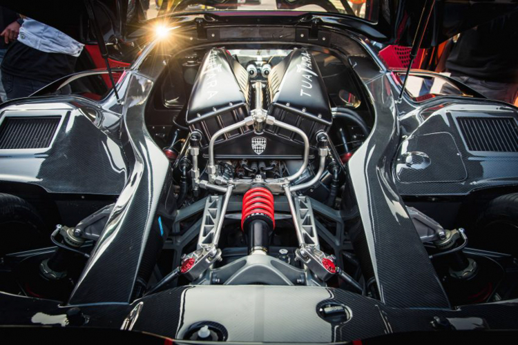 SSC Tuatara lập kỷ lục tốc độ 532 km/h: trở thành siêu xe thương mại nhanh nhất thế giới SSC Tuatara lập kỷ lục tốc độ 532 km/h: trở thành siêu xe thương mại nhanh nhất thế giới