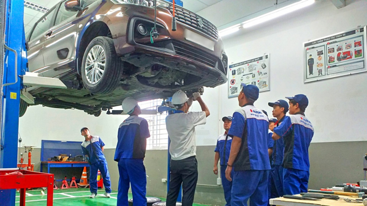 Suzuki Việt Nam công khai giá phụ tùng, tăng thời gian bảo hành XL7 lên 5 năm