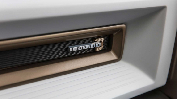 GMC giới thiệu bán tải chạy điện Hummer EV 2020: Công suất 1.000 mã lực, nội thất sang trọng