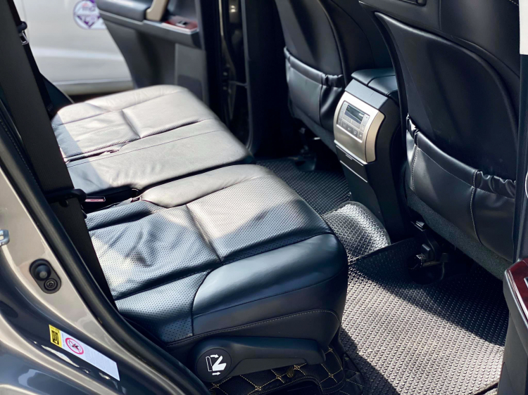 Lexus GX460 rao bán giá 1,7 tỷ đồng và sự thật đằng sau giá bán rẻ bất ngờ