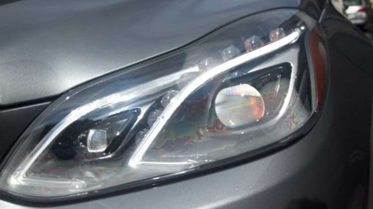 Đèn pha xe hơi bị hấp hơi nước: lỗi hay không lỗi? nguyên nhân và cách khắc phục