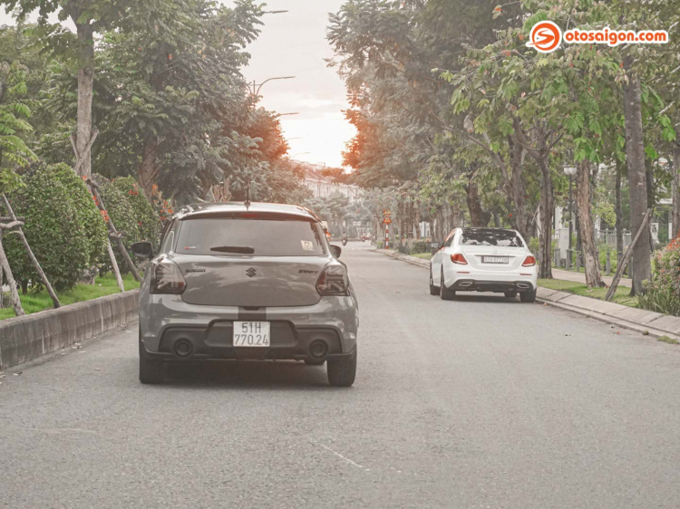 Người dùng nữ chia sẻ về Suzuki Swift 2020: "phụ nữ nên tự sở hữu xe ô tô"