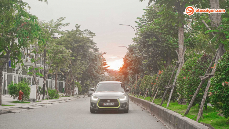 Người dùng nữ chia sẻ về Suzuki Swift 2020: "phụ nữ nên tự sở hữu xe ô tô"