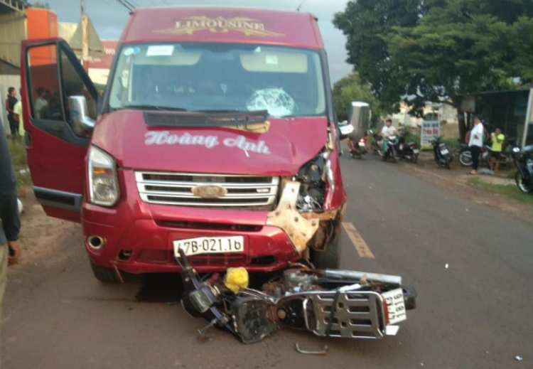 Tai nạn giữa xe khách và xe máy khiến người đàn ông tử vong