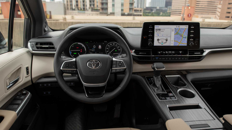 Cận cảnh Toyota Sienna 2021 thế hệ mới tại Mỹ