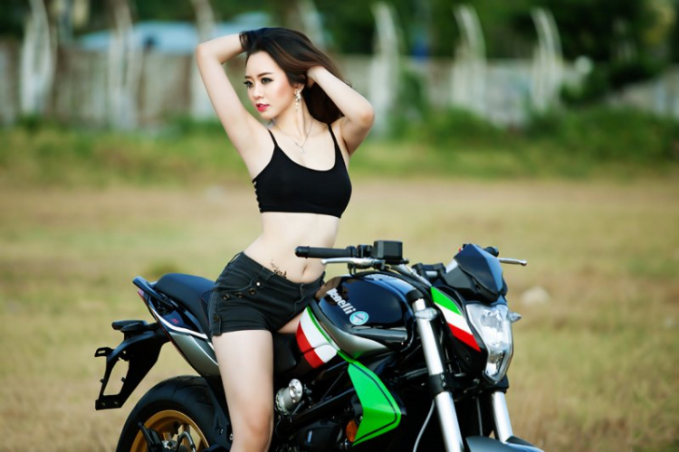 Benelli Việt Nam giới thiệu BN302 bản đặc biệt Benelli Việt Nam giới thiệu BN302 bản đặc biệt