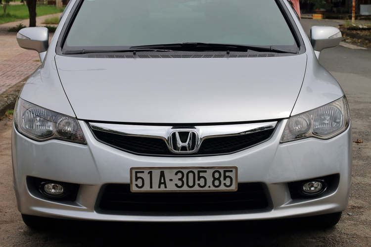 Gần 10 năm tuổi nhưng Honda Civic 2.0 vẫn đáng để sở hữu trong tầm giá 400 triệu đồng