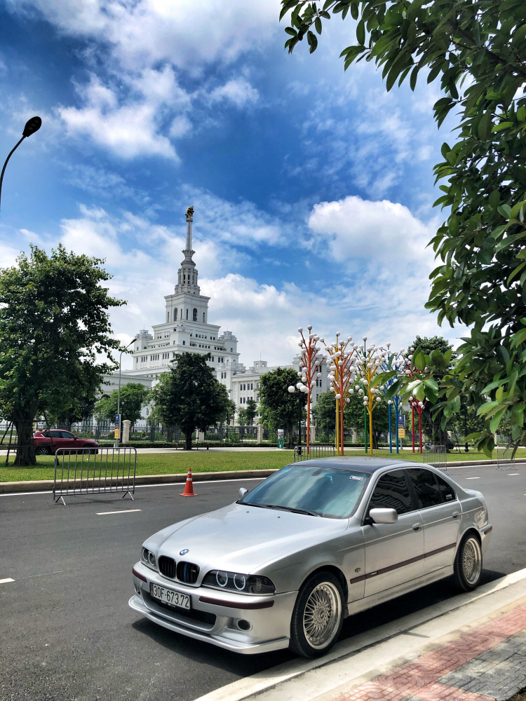 Hành trình độ đẽo đầy “gian khổ” và “mồ hôi” cho con BMW 325i (E46) Hành trình độ đẽo đầy “gian khổ” và “mồ hôi” cho con BMW 325i (E46)