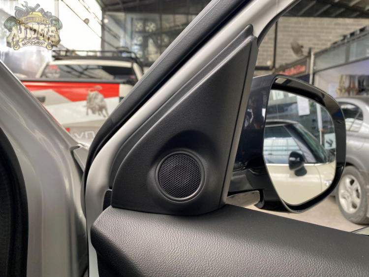 Độ âm thanh cho Mitsubishi Outalander