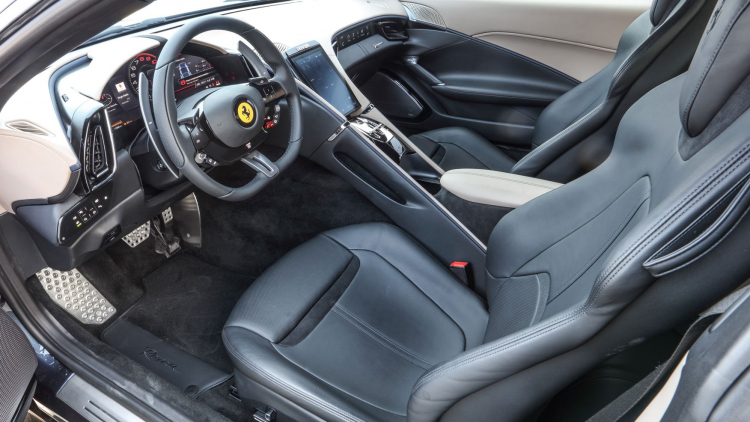Ferrari Roma là chiếc GT có thiết kế đẹp nhất năm 2020