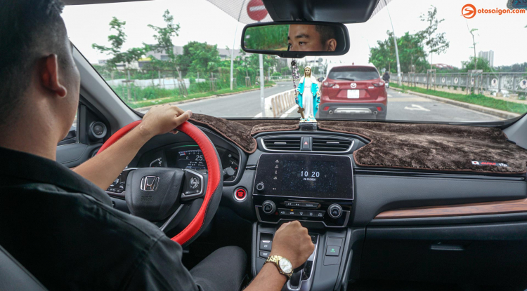 Người dùng đánh giá Honda CR-V 2020: “Lái xe an tâm, tự tin hơn với Honda Sensing”