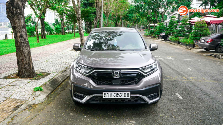 Người dùng đánh giá Honda CR-V 2020: “Lái xe an tâm, tự tin hơn với Honda Sensing”