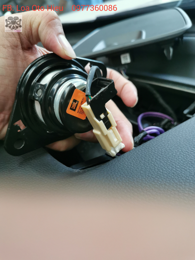 Nâng cấp hệ thống âm thanh JBL made in Usa cho Honda CRV.