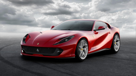 otosaigon-ferrari-3.jpg