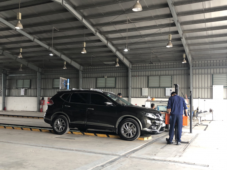 Nhờ các cụ tư vấn Nissan Xtrail 2.5 limited 2018