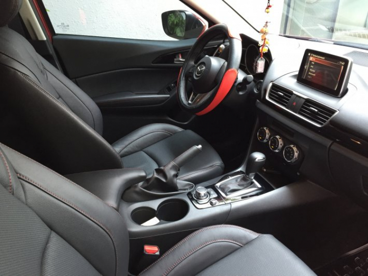 Cưới vợ 3, xe Mazda 3 2015 Cưới vợ 3, xe Mazda 3 2015