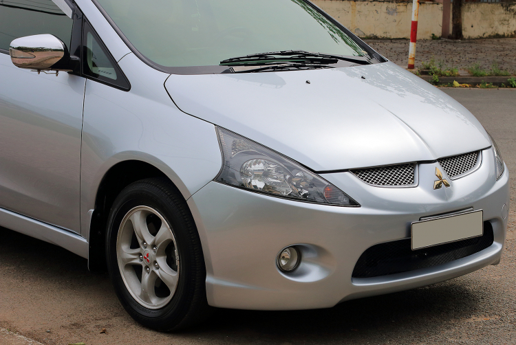 ***** Mitsubishi GRANDIS E 2.4Mivec, đklđ 6/2007 rất mới (Full hình HD):