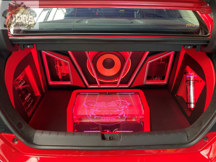 Honda Civic với hệ thống âm thanh FOCAL cực đỉnh | AUTOBIS