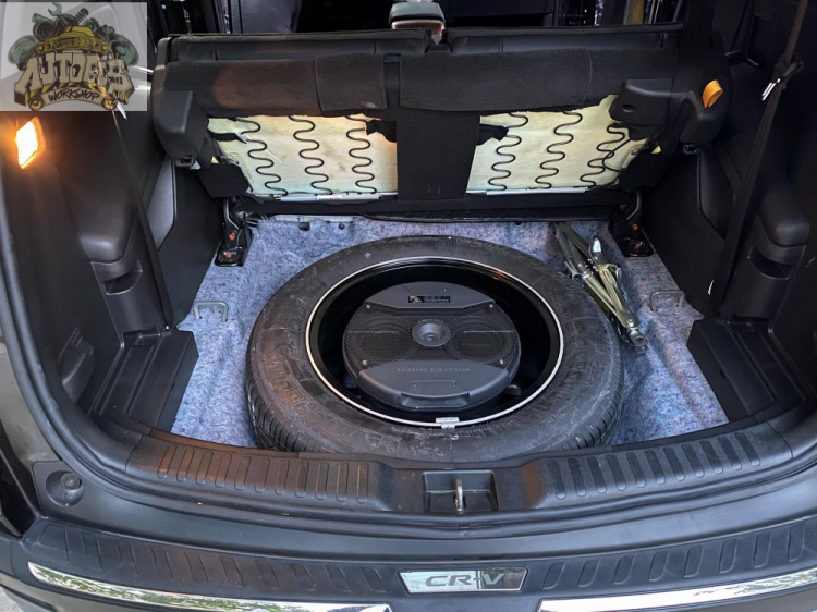 Honda CRV nâng cấp hệ thống âm thanh cao cấp của Focal với chi phí +-40 triệu.