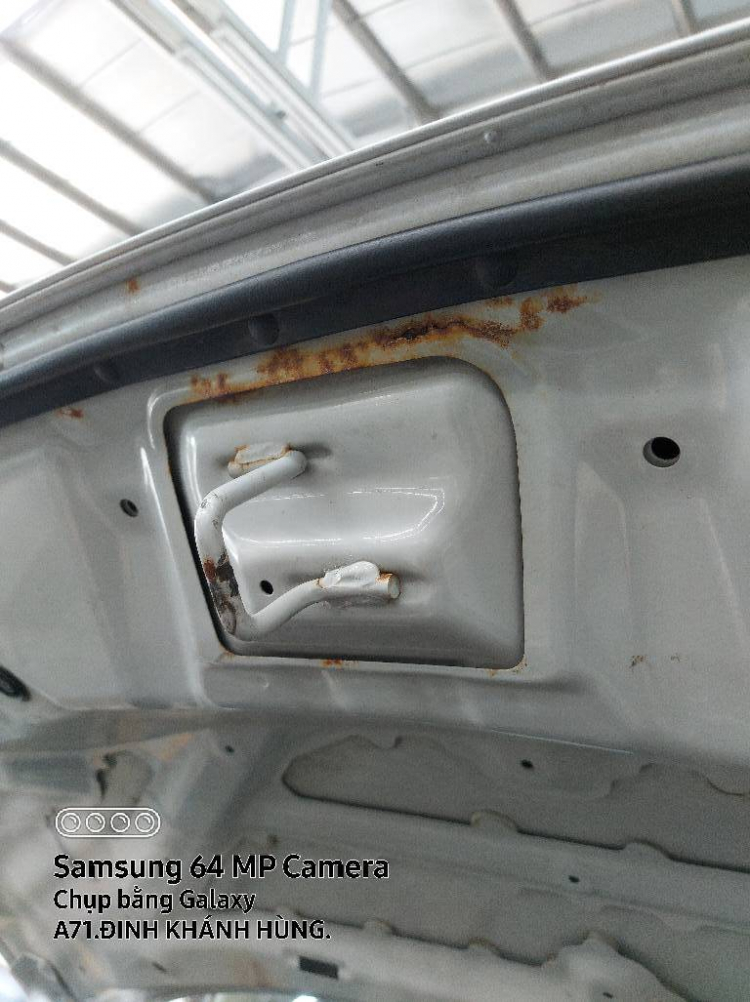 Xe Ertiga bị rỉ sét ở Bạc Liêu Xe Ertiga bị rỉ sét ở Bạc Liêu
