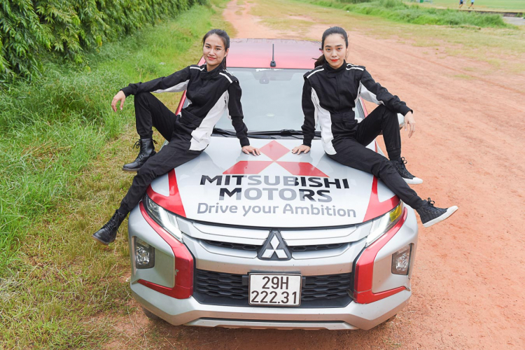 Mitsubishi đồng hành cùng đội Racing AKA trong giải đua ô tô địa hình HTV Challenge Cup 2020 Mitsubishi đồng hành cùng đội Racing AKA trong giải đua ô tô địa hình HTV Challenge Cup 2020