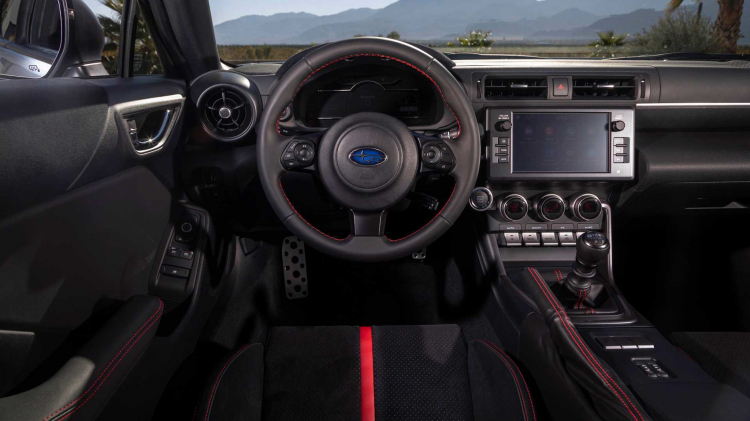 Subaru BRZ 2022 thế hệ mới ra mắt: Chiếc coupe nhỏ gọn đầy hấp dẫn cho giới trẻ