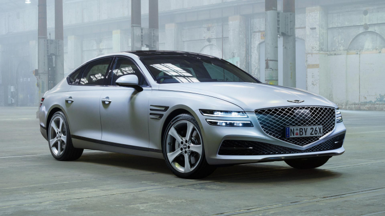 Từ Hyundai Genesis đến Genesis: Hành trình không dễ dàng của đế chế xe hơi Hàn Quốc Từ Hyundai Genesis đến Genesis: Hành trình không dễ dàng của đế chế xe hơi Hàn Quốc