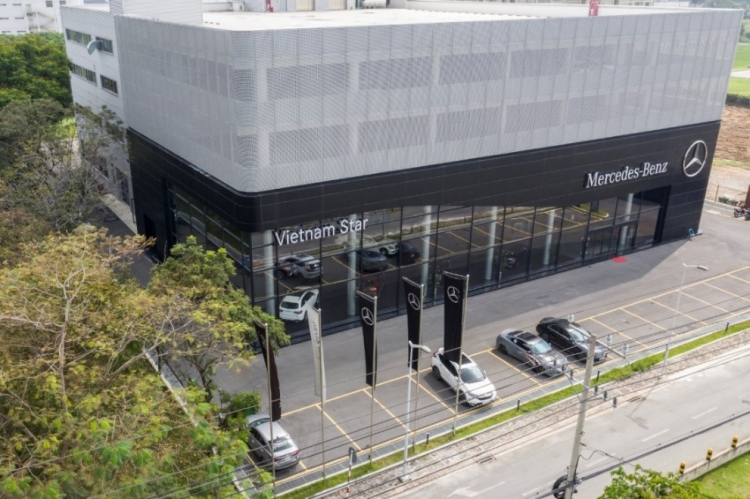 Loạt xe Mercedes-Benz nhận ưu đãi đặc biệt khi bảo dưỡng chính hãng tại Vietnam Star